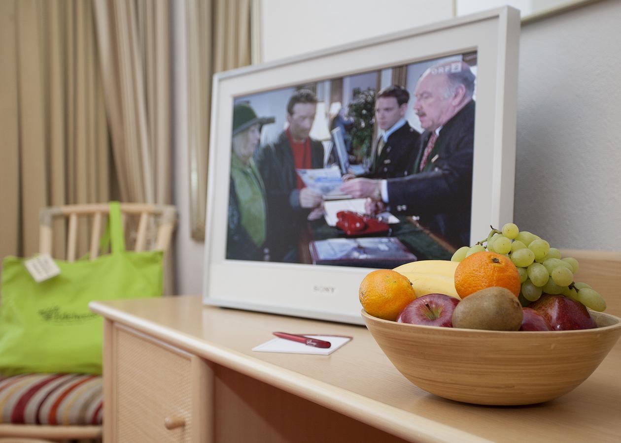 Hotel & Ferienappartements Edelweiss Willingen  Bagian luar foto